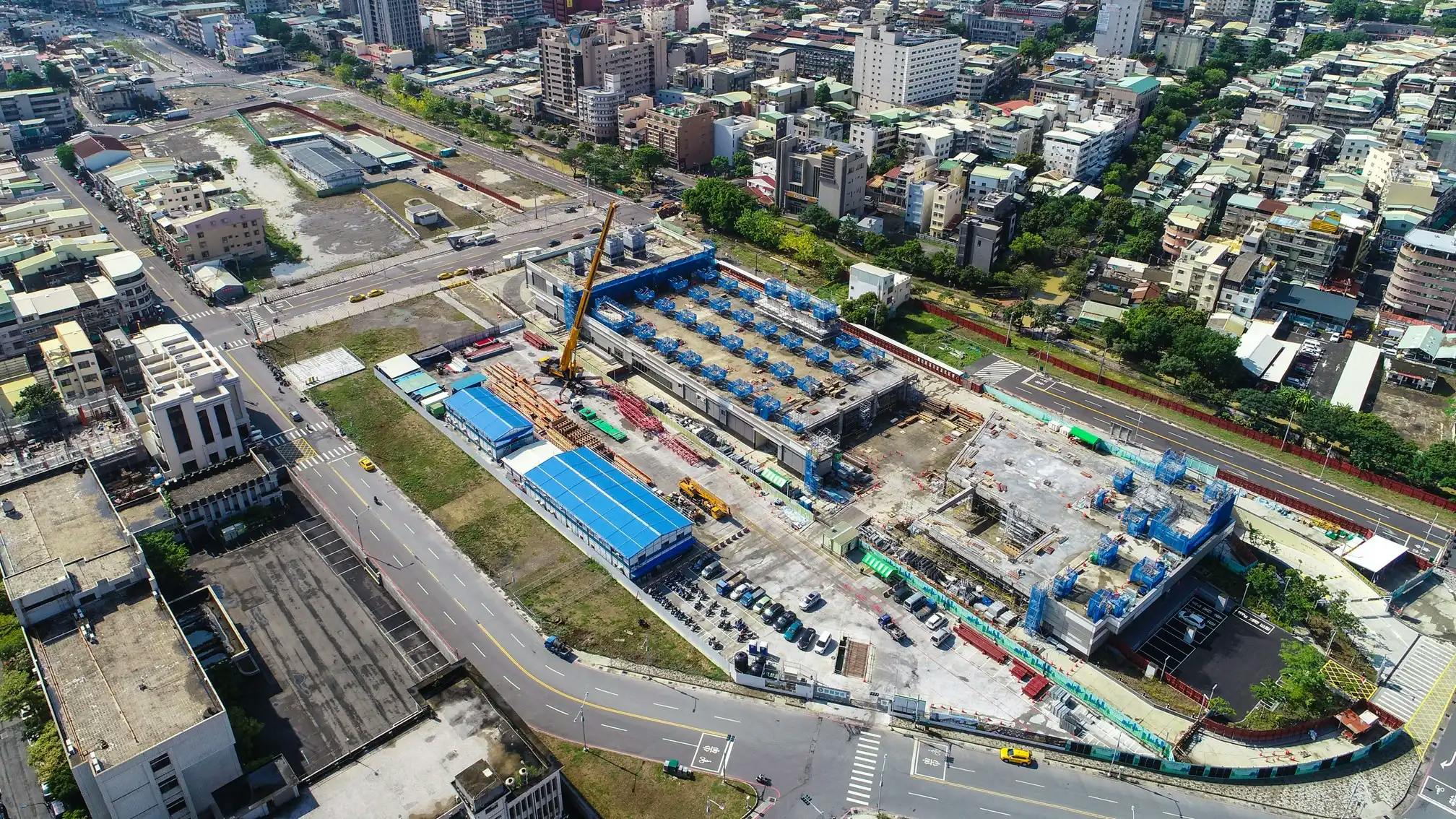 鳳山車站開發大樓