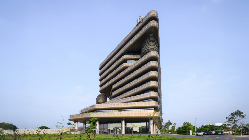 新竹科學園區X基地第一軟體大樓 — 12