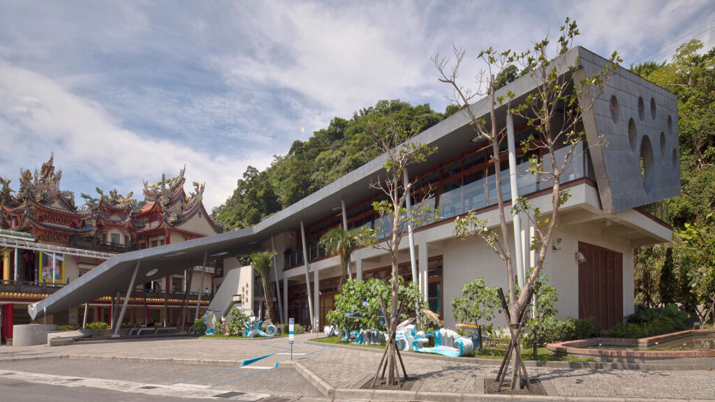 Nanfang'ao Visitor Center — 1