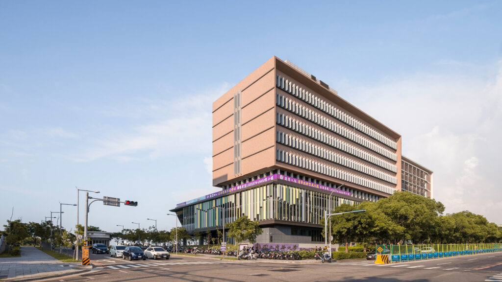 清華大學創新育成中心 — 2